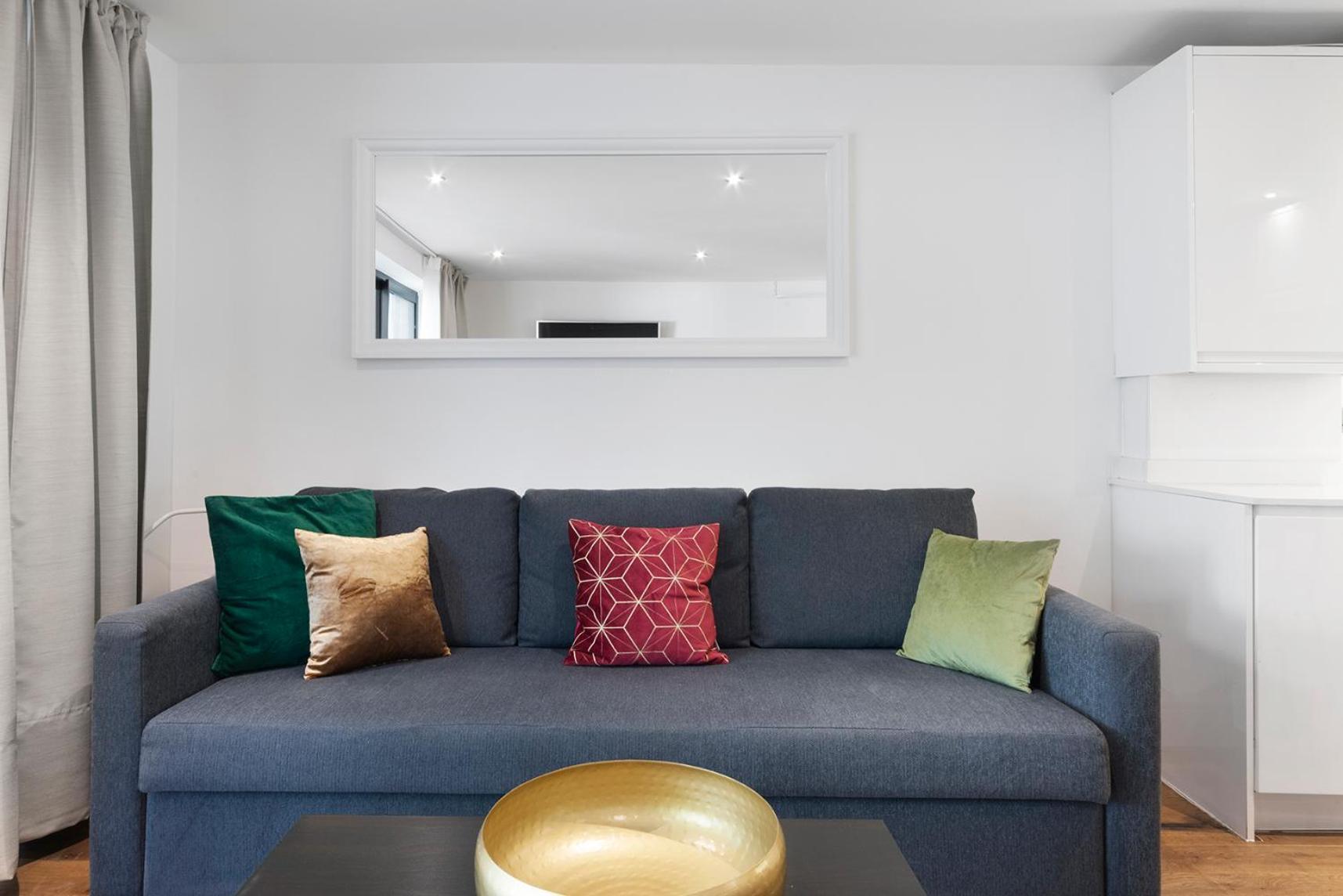 Hermitage Road Apartment By Morethanstays 런던 외부 사진